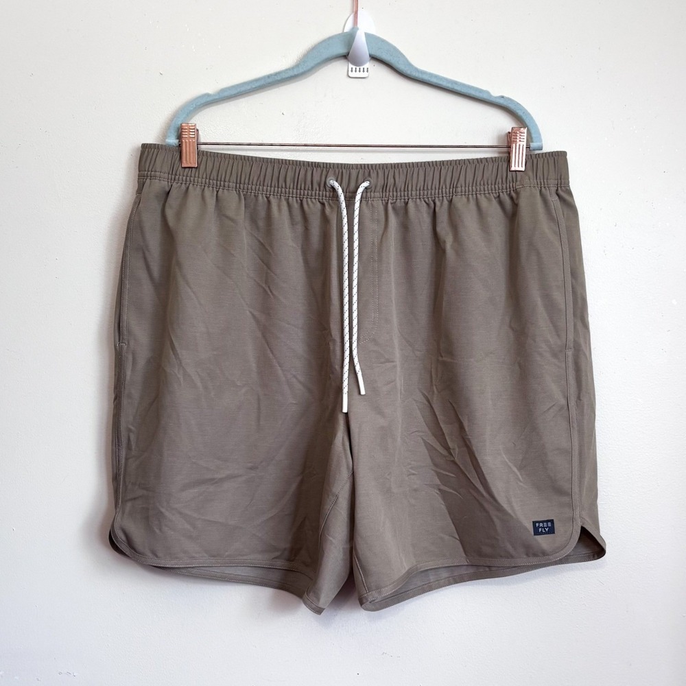 Free Fly Mens Reverb Shorts XXL Brown Performance Athletic Fishing Hiking 7"